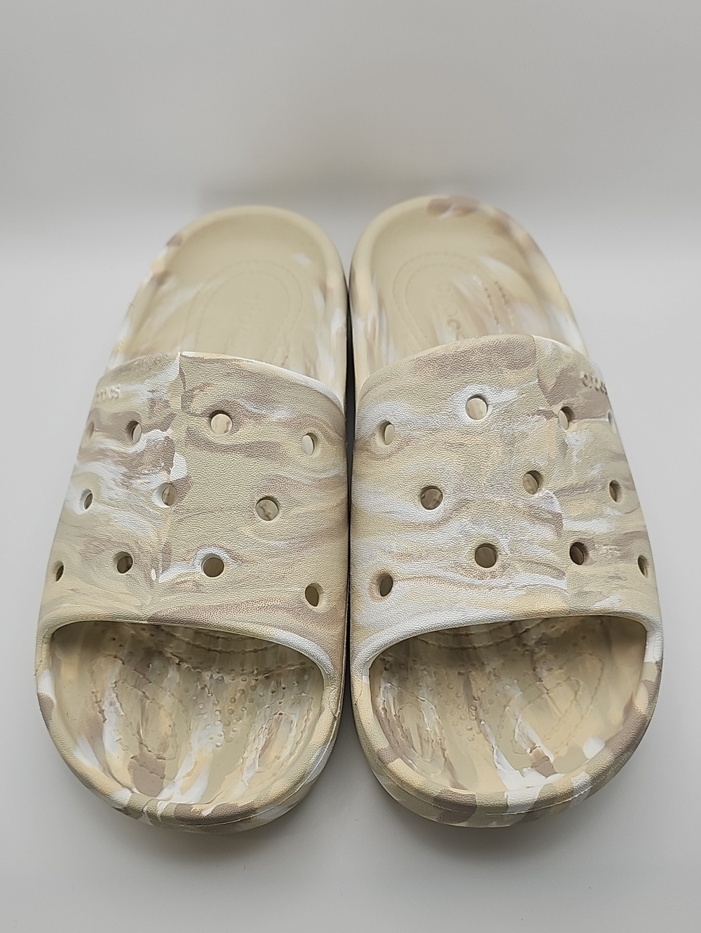 Crocs Classic Marbled Slides Sandal Bone Tan Khaki Unisex Size 7 Mens 9 Womens